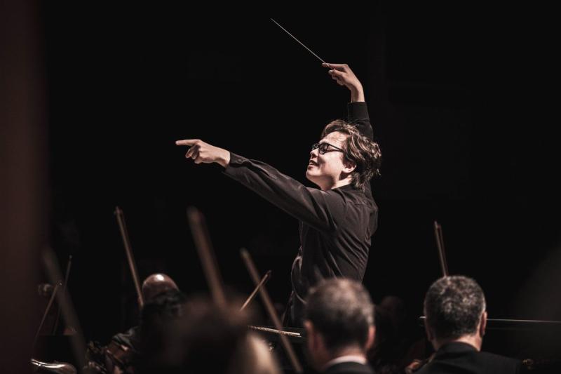 L'Orchestre National du Capitole de Toulouse en pleine performance lors d'un concert de musique classique